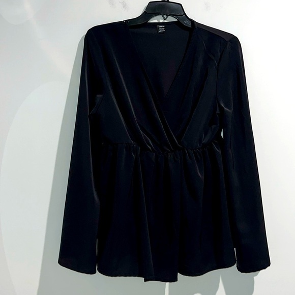 SHEIN Tops - Shein black semi sheer top. Size small.